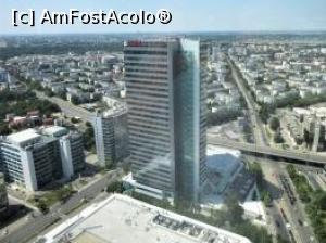 [P18] De la et.36 se vede o bucăţică din acoperişul Promenadei şi  Global Worth Tower » foto by Michi
 - 
<span class="allrVoted glyphicon glyphicon-heart hidden" id="av1291640"></span>
<a class="m-l-10 hidden" id="sv1291640" onclick="voting_Foto_DelVot(,1291640,3511)" role="button">șterge vot <span class="glyphicon glyphicon-remove"></span></a>
<a id="v91291640" class=" c-red"  onclick="voting_Foto_SetVot(1291640)" role="button"><span class="glyphicon glyphicon-heart-empty"></span> <b>LIKE</b> = Votează poza</a> <img class="hidden"  id="f1291640W9" src="/imagini/loader.gif" border="0" /><span class="AjErrMes hidden" id="e1291640ErM"></span>
