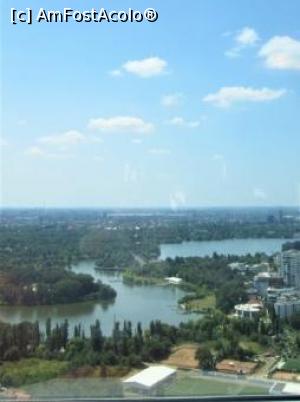 [P05] Poză făcută de la etajul 36 a lui Sky Tower » foto by Michi
 - 
<span class="allrVoted glyphicon glyphicon-heart hidden" id="av1291627"></span>
<a class="m-l-10 hidden" id="sv1291627" onclick="voting_Foto_DelVot(,1291627,3511)" role="button">șterge vot <span class="glyphicon glyphicon-remove"></span></a>
<a id="v91291627" class=" c-red"  onclick="voting_Foto_SetVot(1291627)" role="button"><span class="glyphicon glyphicon-heart-empty"></span> <b>LIKE</b> = Votează poza</a> <img class="hidden"  id="f1291627W9" src="/imagini/loader.gif" border="0" /><span class="AjErrMes hidden" id="e1291627ErM"></span>