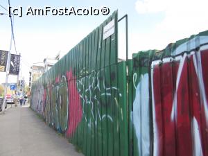 [P09] Gardul &icirc;nalt de 2m cu care e &icirc;mprejmuit terenul viran » foto by Michi
 - 
<span class="allrVoted glyphicon glyphicon-heart hidden" id="av1294081"></span>
<a class="m-l-10 hidden" id="sv1294081" onclick="voting_Foto_DelVot(,1294081,3511)" role="button">șterge vot <span class="glyphicon glyphicon-remove"></span></a>
<a id="v91294081" class=" c-red"  onclick="voting_Foto_SetVot(1294081)" role="button"><span class="glyphicon glyphicon-heart-empty"></span> <b>LIKE</b> = Votează poza</a> <img class="hidden"  id="f1294081W9" src="/imagini/loader.gif" border="0" /><span class="AjErrMes hidden" id="e1294081ErM"></span>