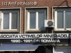 [P32] Sediul asociaţiei victimelor mineriadei » foto by Michi
 - 
<span class="allrVoted glyphicon glyphicon-heart hidden" id="av1310297"></span>
<a class="m-l-10 hidden" id="sv1310297" onclick="voting_Foto_DelVot(,1310297,3511)" role="button">șterge vot <span class="glyphicon glyphicon-remove"></span></a>
<a id="v91310297" class=" c-red"  onclick="voting_Foto_SetVot(1310297)" role="button"><span class="glyphicon glyphicon-heart-empty"></span> <b>LIKE</b> = Votează poza</a> <img class="hidden"  id="f1310297W9" src="/imagini/loader.gif" border="0" /><span class="AjErrMes hidden" id="e1310297ErM"></span>