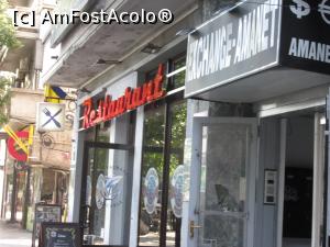 [P35] Restaurantul Pescarul, alături de Dunărea căzută la cutremur de unde s-au acos mese şi scaune pentru baricade » foto by Michi
 - 
<span class="allrVoted glyphicon glyphicon-heart hidden" id="av1310300"></span>
<a class="m-l-10 hidden" id="sv1310300" onclick="voting_Foto_DelVot(,1310300,3511)" role="button">șterge vot <span class="glyphicon glyphicon-remove"></span></a>
<a id="v91310300" class=" c-red"  onclick="voting_Foto_SetVot(1310300)" role="button"><span class="glyphicon glyphicon-heart-empty"></span> <b>LIKE</b> = Votează poza</a> <img class="hidden"  id="f1310300W9" src="/imagini/loader.gif" border="0" /><span class="AjErrMes hidden" id="e1310300ErM"></span>