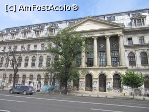 [P22] Latura Universităţii de pe bul. Regina Elisabeta » foto by Michi
 - 
<span class="allrVoted glyphicon glyphicon-heart hidden" id="av1311047"></span>
<a class="m-l-10 hidden" id="sv1311047" onclick="voting_Foto_DelVot(,1311047,3511)" role="button">șterge vot <span class="glyphicon glyphicon-remove"></span></a>
<a id="v91311047" class=" c-red"  onclick="voting_Foto_SetVot(1311047)" role="button"><span class="glyphicon glyphicon-heart-empty"></span> <b>LIKE</b> = Votează poza</a> <img class="hidden"  id="f1311047W9" src="/imagini/loader.gif" border="0" /><span class="AjErrMes hidden" id="e1311047ErM"></span>