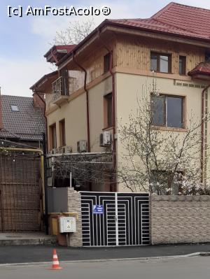 [P16] Cartier Floreasca- pe Calea Floreasca din cauza traficului şi noxelor s-au scuturat repede » foto by Michi
 - 
<span class="allrVoted glyphicon glyphicon-heart hidden" id="av1357886"></span>
<a class="m-l-10 hidden" id="sv1357886" onclick="voting_Foto_DelVot(,1357886,3511)" role="button">șterge vot <span class="glyphicon glyphicon-remove"></span></a>
<a id="v91357886" class=" c-red"  onclick="voting_Foto_SetVot(1357886)" role="button"><span class="glyphicon glyphicon-heart-empty"></span> <b>LIKE</b> = Votează poza</a> <img class="hidden"  id="f1357886W9" src="/imagini/loader.gif" border="0" /><span class="AjErrMes hidden" id="e1357886ErM"></span>