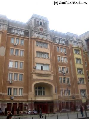 [P12] Poliţia Capitalei zugrăvită acum câţiva ani în portocaliu » foto by Michi
 - 
<span class="allrVoted glyphicon glyphicon-heart hidden" id="av593932"></span>
<a class="m-l-10 hidden" id="sv593932" onclick="voting_Foto_DelVot(,593932,3511)" role="button">șterge vot <span class="glyphicon glyphicon-remove"></span></a>
<a id="v9593932" class=" c-red"  onclick="voting_Foto_SetVot(593932)" role="button"><span class="glyphicon glyphicon-heart-empty"></span> <b>LIKE</b> = Votează poza</a> <img class="hidden"  id="f593932W9" src="/imagini/loader.gif" border="0" /><span class="AjErrMes hidden" id="e593932ErM"></span>