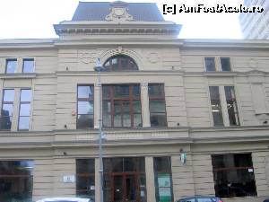 [P06] Clădirea Loteriei Române » foto by Michi
 - 
<span class="allrVoted glyphicon glyphicon-heart hidden" id="av593926"></span>
<a class="m-l-10 hidden" id="sv593926" onclick="voting_Foto_DelVot(,593926,3511)" role="button">șterge vot <span class="glyphicon glyphicon-remove"></span></a>
<a id="v9593926" class=" c-red"  onclick="voting_Foto_SetVot(593926)" role="button"><span class="glyphicon glyphicon-heart-empty"></span> <b>LIKE</b> = Votează poza</a> <img class="hidden"  id="f593926W9" src="/imagini/loader.gif" border="0" /><span class="AjErrMes hidden" id="e593926ErM"></span>