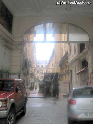 [P12] Pasajîntre str. Academiei şi Calea Victoriei » foto by Michi
 - 
<span class="allrVoted glyphicon glyphicon-heart hidden" id="av596056"></span>
<a class="m-l-10 hidden" id="sv596056" onclick="voting_Foto_DelVot(,596056,3511)" role="button">șterge vot <span class="glyphicon glyphicon-remove"></span></a>
<a id="v9596056" class=" c-red"  onclick="voting_Foto_SetVot(596056)" role="button"><span class="glyphicon glyphicon-heart-empty"></span> <b>LIKE</b> = Votează poza</a> <img class="hidden"  id="f596056W9" src="/imagini/loader.gif" border="0" /><span class="AjErrMes hidden" id="e596056ErM"></span>