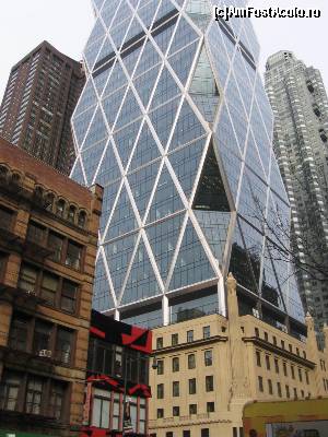 [P12] O clădire similară Direcţiei a Va pe care am pozat-o în Manhattan » foto by Michi
 - 
<span class="allrVoted glyphicon glyphicon-heart hidden" id="av596692"></span>
<a class="m-l-10 hidden" id="sv596692" onclick="voting_Foto_DelVot(,596692,3511)" role="button">șterge vot <span class="glyphicon glyphicon-remove"></span></a>
<a id="v9596692" class=" c-red"  onclick="voting_Foto_SetVot(596692)" role="button"><span class="glyphicon glyphicon-heart-empty"></span> <b>LIKE</b> = Votează poza</a> <img class="hidden"  id="f596692W9" src="/imagini/loader.gif" border="0" /><span class="AjErrMes hidden" id="e596692ErM"></span>