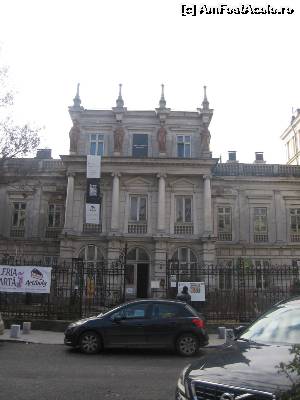 [P02] Palatul Stirbei » foto by Michi
 - 
<span class="allrVoted glyphicon glyphicon-heart hidden" id="av597349"></span>
<a class="m-l-10 hidden" id="sv597349" onclick="voting_Foto_DelVot(,597349,3511)" role="button">șterge vot <span class="glyphicon glyphicon-remove"></span></a>
<a id="v9597349" class=" c-red"  onclick="voting_Foto_SetVot(597349)" role="button"><span class="glyphicon glyphicon-heart-empty"></span> <b>LIKE</b> = Votează poza</a> <img class="hidden"  id="f597349W9" src="/imagini/loader.gif" border="0" /><span class="AjErrMes hidden" id="e597349ErM"></span>