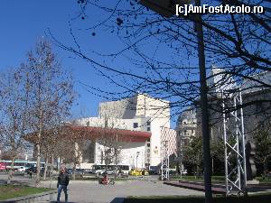 [P13] Teatrul National Bucureşti » foto by Michi
 - 
<span class="allrVoted glyphicon glyphicon-heart hidden" id="av603060"></span>
<a class="m-l-10 hidden" id="sv603060" onclick="voting_Foto_DelVot(,603060,3511)" role="button">șterge vot <span class="glyphicon glyphicon-remove"></span></a>
<a id="v9603060" class=" c-red"  onclick="voting_Foto_SetVot(603060)" role="button"><span class="glyphicon glyphicon-heart-empty"></span> <b>LIKE</b> = Votează poza</a> <img class="hidden"  id="f603060W9" src="/imagini/loader.gif" border="0" /><span class="AjErrMes hidden" id="e603060ErM"></span>