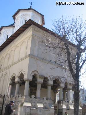 [P21] Biserica Colţea » foto by Michi
 - 
<span class="allrVoted glyphicon glyphicon-heart hidden" id="av603087"></span>
<a class="m-l-10 hidden" id="sv603087" onclick="voting_Foto_DelVot(,603087,3511)" role="button">șterge vot <span class="glyphicon glyphicon-remove"></span></a>
<a id="v9603087" class=" c-red"  onclick="voting_Foto_SetVot(603087)" role="button"><span class="glyphicon glyphicon-heart-empty"></span> <b>LIKE</b> = Votează poza</a> <img class="hidden"  id="f603087W9" src="/imagini/loader.gif" border="0" /><span class="AjErrMes hidden" id="e603087ErM"></span>