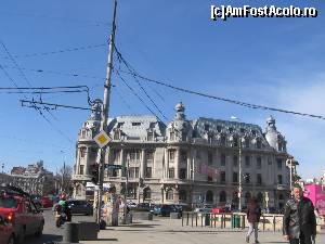 [P06] Universitatea văzută dinspre Rosetti.  » foto by Michi
 - 
<span class="allrVoted glyphicon glyphicon-heart hidden" id="av603047"></span>
<a class="m-l-10 hidden" id="sv603047" onclick="voting_Foto_DelVot(,603047,3511)" role="button">șterge vot <span class="glyphicon glyphicon-remove"></span></a>
<a id="v9603047" class=" c-red"  onclick="voting_Foto_SetVot(603047)" role="button"><span class="glyphicon glyphicon-heart-empty"></span> <b>LIKE</b> = Votează poza</a> <img class="hidden"  id="f603047W9" src="/imagini/loader.gif" border="0" /><span class="AjErrMes hidden" id="e603047ErM"></span>