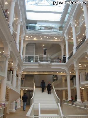 [P03] Librăria Cărtureşti, vedere de ansamblu » foto by Michi
 - 
<span class="allrVoted glyphicon glyphicon-heart hidden" id="av603424"></span>
<a class="m-l-10 hidden" id="sv603424" onclick="voting_Foto_DelVot(,603424,3511)" role="button">șterge vot <span class="glyphicon glyphicon-remove"></span></a>
<a id="v9603424" class=" c-red"  onclick="voting_Foto_SetVot(603424)" role="button"><span class="glyphicon glyphicon-heart-empty"></span> <b>LIKE</b> = Votează poza</a> <img class="hidden"  id="f603424W9" src="/imagini/loader.gif" border="0" /><span class="AjErrMes hidden" id="e603424ErM"></span>