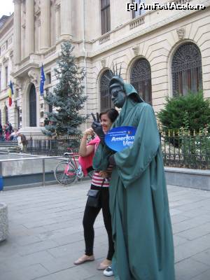 [P04] În faţa Băncii Nationale, clădirea veche » foto by Michi
 - 
<span class="allrVoted glyphicon glyphicon-heart hidden" id="av603730"></span>
<a class="m-l-10 hidden" id="sv603730" onclick="voting_Foto_DelVot(,603730,3511)" role="button">șterge vot <span class="glyphicon glyphicon-remove"></span></a>
<a id="v9603730" class=" c-red"  onclick="voting_Foto_SetVot(603730)" role="button"><span class="glyphicon glyphicon-heart-empty"></span> <b>LIKE</b> = Votează poza</a> <img class="hidden"  id="f603730W9" src="/imagini/loader.gif" border="0" /><span class="AjErrMes hidden" id="e603730ErM"></span>