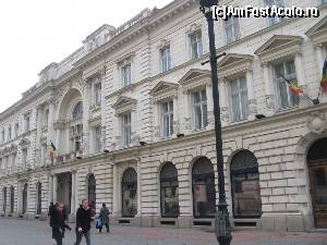 [P10] Clădirea în care a fost Fondul Plastic, apoi diferite magazine » foto by Michi
 - 
<span class="allrVoted glyphicon glyphicon-heart hidden" id="av603877"></span>
<a class="m-l-10 hidden" id="sv603877" onclick="voting_Foto_DelVot(,603877,3511)" role="button">șterge vot <span class="glyphicon glyphicon-remove"></span></a>
<a id="v9603877" class=" c-red"  onclick="voting_Foto_SetVot(603877)" role="button"><span class="glyphicon glyphicon-heart-empty"></span> <b>LIKE</b> = Votează poza</a> <img class="hidden"  id="f603877W9" src="/imagini/loader.gif" border="0" /><span class="AjErrMes hidden" id="e603877ErM"></span>