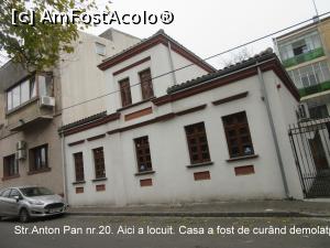 [P22] Aici a fost casa lui Anton Pann. Nu s-a mai pus o placă comemorativă » foto by Michi
 - 
<span class="allrVoted glyphicon glyphicon-heart hidden" id="av935328"></span>
<a class="m-l-10 hidden" id="sv935328" onclick="voting_Foto_DelVot(,935328,3511)" role="button">șterge vot <span class="glyphicon glyphicon-remove"></span></a>
<a id="v9935328" class=" c-red"  onclick="voting_Foto_SetVot(935328)" role="button"><span class="glyphicon glyphicon-heart-empty"></span> <b>LIKE</b> = Votează poza</a> <img class="hidden"  id="f935328W9" src="/imagini/loader.gif" border="0" /><span class="AjErrMes hidden" id="e935328ErM"></span>