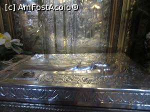 [P16] Racla cu moaştele sf. Stelian » foto by Michi
 - 
<span class="allrVoted glyphicon glyphicon-heart hidden" id="av937482"></span>
<a class="m-l-10 hidden" id="sv937482" onclick="voting_Foto_DelVot(,937482,3511)" role="button">șterge vot <span class="glyphicon glyphicon-remove"></span></a>
<a id="v9937482" class=" c-red"  onclick="voting_Foto_SetVot(937482)" role="button"><span class="glyphicon glyphicon-heart-empty"></span> <b>LIKE</b> = Votează poza</a> <img class="hidden"  id="f937482W9" src="/imagini/loader.gif" border="0" /><span class="AjErrMes hidden" id="e937482ErM"></span>