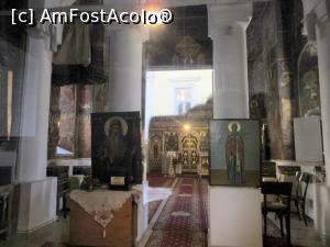 [P45] Biserica Sfinţi, privire printre zăbrele » foto by Michi
 - 
<span class="allrVoted glyphicon glyphicon-heart hidden" id="av938304"></span>
<a class="m-l-10 hidden" id="sv938304" onclick="voting_Foto_DelVot(,938304,3511)" role="button">șterge vot <span class="glyphicon glyphicon-remove"></span></a>
<a id="v9938304" class=" c-red"  onclick="voting_Foto_SetVot(938304)" role="button"><span class="glyphicon glyphicon-heart-empty"></span> <b>LIKE</b> = Votează poza</a> <img class="hidden"  id="f938304W9" src="/imagini/loader.gif" border="0" /><span class="AjErrMes hidden" id="e938304ErM"></span>