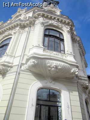 [P04] Casa văzută din colţ » foto by Michi
 - 
<span class="allrVoted glyphicon glyphicon-heart hidden" id="av1147524"></span>
<a class="m-l-10 hidden" id="sv1147524" onclick="voting_Foto_DelVot(,1147524,3511)" role="button">șterge vot <span class="glyphicon glyphicon-remove"></span></a>
<a id="v91147524" class=" c-red"  onclick="voting_Foto_SetVot(1147524)" role="button"><span class="glyphicon glyphicon-heart-empty"></span> <b>LIKE</b> = Votează poza</a> <img class="hidden"  id="f1147524W9" src="/imagini/loader.gif" border="0" /><span class="AjErrMes hidden" id="e1147524ErM"></span>