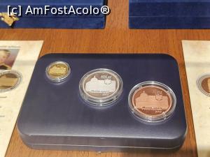 [P23] Monede de colecție lansate cu ocazia Centenarului ASE din 2013. » foto by tata123 🔱
 - 
<span class="allrVoted glyphicon glyphicon-heart hidden" id="av1358484"></span>
<a class="m-l-10 hidden" id="sv1358484" onclick="voting_Foto_DelVot(,1358484,3511)" role="button">șterge vot <span class="glyphicon glyphicon-remove"></span></a>
<a id="v91358484" class=" c-red"  onclick="voting_Foto_SetVot(1358484)" role="button"><span class="glyphicon glyphicon-heart-empty"></span> <b>LIKE</b> = Votează poza</a> <img class="hidden"  id="f1358484W9" src="/imagini/loader.gif" border="0" /><span class="AjErrMes hidden" id="e1358484ErM"></span>