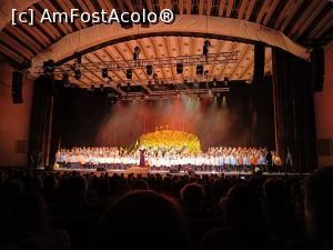 [P18] Spectacol pascal - &bdquo;Madrigal 60&rdquo;. » foto by tata123 🔱
 - 
<span class="allrVoted glyphicon glyphicon-heart hidden" id="av1363276"></span>
<a class="m-l-10 hidden" id="sv1363276" onclick="voting_Foto_DelVot(,1363276,3511)" role="button">șterge vot <span class="glyphicon glyphicon-remove"></span></a>
<a id="v91363276" class=" c-red"  onclick="voting_Foto_SetVot(1363276)" role="button"><span class="glyphicon glyphicon-heart-empty"></span> <b>LIKE</b> = Votează poza</a> <img class="hidden"  id="f1363276W9" src="/imagini/loader.gif" border="0" /><span class="AjErrMes hidden" id="e1363276ErM"></span>