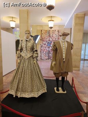 [P07] Costume utilizate &icirc;n spectacole de către Corul Madrigal. » foto by tata123 🔱
 - 
<span class="allrVoted glyphicon glyphicon-heart hidden" id="av1363265"></span>
<a class="m-l-10 hidden" id="sv1363265" onclick="voting_Foto_DelVot(,1363265,3511)" role="button">șterge vot <span class="glyphicon glyphicon-remove"></span></a>
<a id="v91363265" class=" c-red"  onclick="voting_Foto_SetVot(1363265)" role="button"><span class="glyphicon glyphicon-heart-empty"></span> <b>LIKE</b> = Votează poza</a> <img class="hidden"  id="f1363265W9" src="/imagini/loader.gif" border="0" /><span class="AjErrMes hidden" id="e1363265ErM"></span>