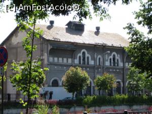 [P07] CET Grozăvești - o clădire încărcată de istorie.  » foto by tata123 🔱
 - 
<span class="allrVoted glyphicon glyphicon-heart hidden" id="av716171"></span>
<a class="m-l-10 hidden" id="sv716171" onclick="voting_Foto_DelVot(,716171,3511)" role="button">șterge vot <span class="glyphicon glyphicon-remove"></span></a>
<a id="v9716171" class=" c-red"  onclick="voting_Foto_SetVot(716171)" role="button"><span class="glyphicon glyphicon-heart-empty"></span> <b>LIKE</b> = Votează poza</a> <img class="hidden"  id="f716171W9" src="/imagini/loader.gif" border="0" /><span class="AjErrMes hidden" id="e716171ErM"></span>