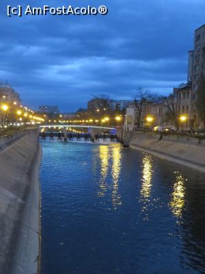 [P18] Stăvilar lângă Piața Națiunilor Unite (fosta Piață a Senatului).  » foto by tata123 🔱
 - 
<span class="allrVoted glyphicon glyphicon-heart hidden" id="av716486"></span>
<a class="m-l-10 hidden" id="sv716486" onclick="voting_Foto_DelVot(,716486,3511)" role="button">șterge vot <span class="glyphicon glyphicon-remove"></span></a>
<a id="v9716486" class=" c-red"  onclick="voting_Foto_SetVot(716486)" role="button"><span class="glyphicon glyphicon-heart-empty"></span> <b>LIKE</b> = Votează poza</a> <img class="hidden"  id="f716486W9" src="/imagini/loader.gif" border="0" /><span class="AjErrMes hidden" id="e716486ErM"></span>