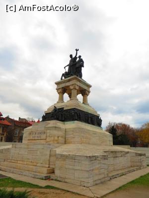 [P02] Monumentul Eroilor Sanitari - Parcul Eroilor.  » foto by tata123 🔱
 - 
<span class="allrVoted glyphicon glyphicon-heart hidden" id="av716470"></span>
<a class="m-l-10 hidden" id="sv716470" onclick="voting_Foto_DelVot(,716470,3511)" role="button">șterge vot <span class="glyphicon glyphicon-remove"></span></a>
<a id="v9716470" class=" c-red"  onclick="voting_Foto_SetVot(716470)" role="button"><span class="glyphicon glyphicon-heart-empty"></span> <b>LIKE</b> = Votează poza</a> <img class="hidden"  id="f716470W9" src="/imagini/loader.gif" border="0" /><span class="AjErrMes hidden" id="e716470ErM"></span>