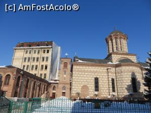 [P02] Ansamblul bisericii „Sf. Anton” - Curtea Veche. » foto by tata123 🔱
 - 
<span class="allrVoted glyphicon glyphicon-heart hidden" id="av718911"></span>
<a class="m-l-10 hidden" id="sv718911" onclick="voting_Foto_DelVot(,718911,3511)" role="button">șterge vot <span class="glyphicon glyphicon-remove"></span></a>
<a id="v9718911" class=" c-red"  onclick="voting_Foto_SetVot(718911)" role="button"><span class="glyphicon glyphicon-heart-empty"></span> <b>LIKE</b> = Votează poza</a> <img class="hidden"  id="f718911W9" src="/imagini/loader.gif" border="0" /><span class="AjErrMes hidden" id="e718911ErM"></span>