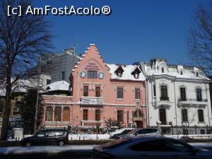 [P13] Alt „castel” pe bulevardul Lascăr Catargiu.  » foto by tata123 🔱
 - 
<span class="allrVoted glyphicon glyphicon-heart hidden" id="av948682"></span>
<a class="m-l-10 hidden" id="sv948682" onclick="voting_Foto_DelVot(,948682,3511)" role="button">șterge vot <span class="glyphicon glyphicon-remove"></span></a>
<a id="v9948682" class=" c-red"  onclick="voting_Foto_SetVot(948682)" role="button"><span class="glyphicon glyphicon-heart-empty"></span> <b>LIKE</b> = Votează poza</a> <img class="hidden"  id="f948682W9" src="/imagini/loader.gif" border="0" /><span class="AjErrMes hidden" id="e948682ErM"></span>