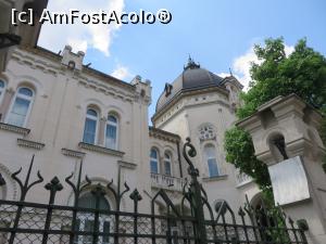 [P04] Palatului Nunţiaturii Apostolice a Sfântului Scaun din Bucureşti.  » foto by tata123 🔱
 - 
<span class="allrVoted glyphicon glyphicon-heart hidden" id="av1075255"></span>
<a class="m-l-10 hidden" id="sv1075255" onclick="voting_Foto_DelVot(,1075255,3511)" role="button">șterge vot <span class="glyphicon glyphicon-remove"></span></a>
<a id="v91075255" class=" c-red"  onclick="voting_Foto_SetVot(1075255)" role="button"><span class="glyphicon glyphicon-heart-empty"></span> <b>LIKE</b> = Votează poza</a> <img class="hidden"  id="f1075255W9" src="/imagini/loader.gif" border="0" /><span class="AjErrMes hidden" id="e1075255ErM"></span>
