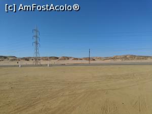[P03] Drumul spre Luxor - desert » foto by edicrisromi*
 - 
<span class="allrVoted glyphicon glyphicon-heart hidden" id="av1223601"></span>
<a class="m-l-10 hidden" id="sv1223601" onclick="voting_Foto_DelVot(,1223601,3529)" role="button">șterge vot <span class="glyphicon glyphicon-remove"></span></a>
<a id="v91223601" class=" c-red"  onclick="voting_Foto_SetVot(1223601)" role="button"><span class="glyphicon glyphicon-heart-empty"></span> <b>LIKE</b> = Votează poza</a> <img class="hidden"  id="f1223601W9" src="/imagini/loader.gif" border="0" /><span class="AjErrMes hidden" id="e1223601ErM"></span>