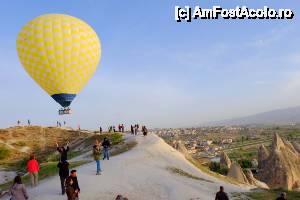 [P13] Baloane in zori, vazute de la Sunset Point - Goreme » foto by nickro
 - 
<span class="allrVoted glyphicon glyphicon-heart hidden" id="av510575"></span>
<a class="m-l-10 hidden" id="sv510575" onclick="voting_Foto_DelVot(,510575,3573)" role="button">șterge vot <span class="glyphicon glyphicon-remove"></span></a>
<a id="v9510575" class=" c-red"  onclick="voting_Foto_SetVot(510575)" role="button"><span class="glyphicon glyphicon-heart-empty"></span> <b>LIKE</b> = Votează poza</a> <img class="hidden"  id="f510575W9" src="/imagini/loader.gif" border="0" /><span class="AjErrMes hidden" id="e510575ErM"></span>