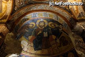 [P21] Muzeul in aer liber Goreme - Biserica intunecata » foto by nickro
 - 
<span class="allrVoted glyphicon glyphicon-heart hidden" id="av510593"></span>
<a class="m-l-10 hidden" id="sv510593" onclick="voting_Foto_DelVot(,510593,3573)" role="button">șterge vot <span class="glyphicon glyphicon-remove"></span></a>
<a id="v9510593" class=" c-red"  onclick="voting_Foto_SetVot(510593)" role="button"><span class="glyphicon glyphicon-heart-empty"></span> <b>LIKE</b> = Votează poza</a> <img class="hidden"  id="f510593W9" src="/imagini/loader.gif" border="0" /><span class="AjErrMes hidden" id="e510593ErM"></span>