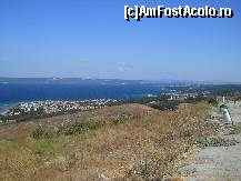 [P02] Panorama sarutului Stramtorii Dardanele cu Marea Egee, la cativa kilometri dupa de am parasit Canakkale, indreptandu-ne spre Troia. » foto by florinbad
 - 
<span class="allrVoted glyphicon glyphicon-heart hidden" id="av282247"></span>
<a class="m-l-10 hidden" id="sv282247" onclick="voting_Foto_DelVot(,282247,3612)" role="button">șterge vot <span class="glyphicon glyphicon-remove"></span></a>
<a id="v9282247" class=" c-red"  onclick="voting_Foto_SetVot(282247)" role="button"><span class="glyphicon glyphicon-heart-empty"></span> <b>LIKE</b> = Votează poza</a> <img class="hidden"  id="f282247W9" src="/imagini/loader.gif" border="0" /><span class="AjErrMes hidden" id="e282247ErM"></span>