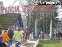 [P11] La Zoo Brasov » foto by RobertCodescu
 - 
<span class="allrVoted glyphicon glyphicon-heart hidden" id="av185179"></span>
<a class="m-l-10 hidden" id="sv185179" onclick="voting_Foto_DelVot(,185179,3615)" role="button">șterge vot <span class="glyphicon glyphicon-remove"></span></a>
<a id="v9185179" class=" c-red"  onclick="voting_Foto_SetVot(185179)" role="button"><span class="glyphicon glyphicon-heart-empty"></span> <b>LIKE</b> = Votează poza</a> <img class="hidden"  id="f185179W9" src="/imagini/loader.gif" border="0" /><span class="AjErrMes hidden" id="e185179ErM"></span>