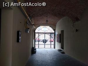 [P15] Drachenhaus, Brașov, Nicolae Bălcescu 12 » foto by Mioritik
 - 
<span class="allrVoted glyphicon glyphicon-heart hidden" id="av1272601"></span>
<a class="m-l-10 hidden" id="sv1272601" onclick="voting_Foto_DelVot(,1272601,3615)" role="button">șterge vot <span class="glyphicon glyphicon-remove"></span></a>
<a id="v91272601" class=" c-red"  onclick="voting_Foto_SetVot(1272601)" role="button"><span class="glyphicon glyphicon-heart-empty"></span> <b>LIKE</b> = Votează poza</a> <img class="hidden"  id="f1272601W9" src="/imagini/loader.gif" border="0" /><span class="AjErrMes hidden" id="e1272601ErM"></span>