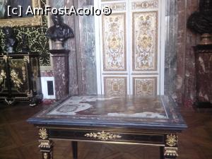 [P12] Masa de lucru a regelui Louis XIV.  » foto by diacrys*
 - 
<span class="allrVoted glyphicon glyphicon-heart hidden" id="av721659"></span>
<a class="m-l-10 hidden" id="sv721659" onclick="voting_Foto_DelVot(,721659,3618)" role="button">șterge vot <span class="glyphicon glyphicon-remove"></span></a>
<a id="v9721659" class=" c-red"  onclick="voting_Foto_SetVot(721659)" role="button"><span class="glyphicon glyphicon-heart-empty"></span> <b>LIKE</b> = Votează poza</a> <img class="hidden"  id="f721659W9" src="/imagini/loader.gif" border="0" /><span class="AjErrMes hidden" id="e721659ErM"></span>