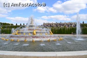 [P05] Fântână arteziană cu vedere spre palat » foto by AZE
 - 
<span class="allrVoted glyphicon glyphicon-heart hidden" id="av887414"></span>
<a class="m-l-10 hidden" id="sv887414" onclick="voting_Foto_DelVot(,887414,3618)" role="button">șterge vot <span class="glyphicon glyphicon-remove"></span></a>
<a id="v9887414" class=" c-red"  onclick="voting_Foto_SetVot(887414)" role="button"><span class="glyphicon glyphicon-heart-empty"></span> <b>LIKE</b> = Votează poza</a> <img class="hidden"  id="f887414W9" src="/imagini/loader.gif" border="0" /><span class="AjErrMes hidden" id="e887414ErM"></span>