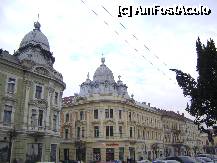 [P13] Cluj - Napoca - cele doua cladiri gemene care delimiteaza Strada in oglinda Iuliu Maniu » foto by biancuta
 - 
<span class="allrVoted glyphicon glyphicon-heart hidden" id="av197897"></span>
<a class="m-l-10 hidden" id="sv197897" onclick="voting_Foto_DelVot(,197897,3623)" role="button">șterge vot <span class="glyphicon glyphicon-remove"></span></a>
<a id="v9197897" class=" c-red"  onclick="voting_Foto_SetVot(197897)" role="button"><span class="glyphicon glyphicon-heart-empty"></span> <b>LIKE</b> = Votează poza</a> <img class="hidden"  id="f197897W9" src="/imagini/loader.gif" border="0" /><span class="AjErrMes hidden" id="e197897ErM"></span>