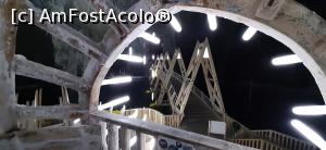 [P14] În Salina Turda » foto by irinad
 - 
<span class="allrVoted glyphicon glyphicon-heart hidden" id="av1216808"></span>
<a class="m-l-10 hidden" id="sv1216808" onclick="voting_Foto_DelVot(,1216808,3623)" role="button">șterge vot <span class="glyphicon glyphicon-remove"></span></a>
<a id="v91216808" class=" c-red"  onclick="voting_Foto_SetVot(1216808)" role="button"><span class="glyphicon glyphicon-heart-empty"></span> <b>LIKE</b> = Votează poza</a> <img class="hidden"  id="f1216808W9" src="/imagini/loader.gif" border="0" /><span class="AjErrMes hidden" id="e1216808ErM"></span>