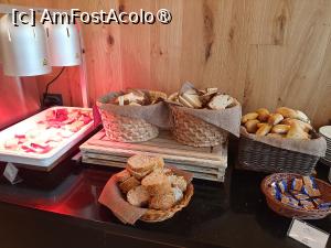 [P68] Pâine și mini sandwich-uri » foto by roxxie
 - 
<span class="allrVoted glyphicon glyphicon-heart hidden" id="av1531882"></span>
<a class="m-l-10 hidden" id="sv1531882" onclick="voting_Foto_DelVot(,1531882,3635)" role="button">șterge vot <span class="glyphicon glyphicon-remove"></span></a>
<a id="v91531882" class=" c-red"  onclick="voting_Foto_SetVot(1531882)" role="button"><span class="glyphicon glyphicon-heart-empty"></span> <b>LIKE</b> = Votează poza</a> <img class="hidden"  id="f1531882W9" src="/imagini/loader.gif" border="0" /><span class="AjErrMes hidden" id="e1531882ErM"></span>