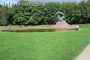 [P64] Varșovia, Monumentul lui Fryderyk Chopin (Pomnik Fryderyka Chopina) din Parcul Łazienki Królewskie, aici se susțin concerte în aer liber... » foto by mprofeanu
 - 
<span class="allrVoted glyphicon glyphicon-heart hidden" id="av1418361"></span>
<a class="m-l-10 hidden" id="sv1418361" onclick="voting_Foto_DelVot(,1418361,3644)" role="button">șterge vot <span class="glyphicon glyphicon-remove"></span></a>
<a id="v91418361" class=" c-red"  onclick="voting_Foto_SetVot(1418361)" role="button"><span class="glyphicon glyphicon-heart-empty"></span> <b>LIKE</b> = Votează poza</a> <img class="hidden"  id="f1418361W9" src="/imagini/loader.gif" border="0" /><span class="AjErrMes hidden" id="e1418361ErM"></span>