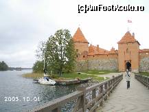 [P02] Castelul Trakai » foto by Costi
 - 
<span class="allrVoted glyphicon glyphicon-heart hidden" id="av23456"></span>
<a class="m-l-10 hidden" id="sv23456" onclick="voting_Foto_DelVot(,23456,3653)" role="button">șterge vot <span class="glyphicon glyphicon-remove"></span></a>
<a id="v923456" class=" c-red"  onclick="voting_Foto_SetVot(23456)" role="button"><span class="glyphicon glyphicon-heart-empty"></span> <b>LIKE</b> = Votează poza</a> <img class="hidden"  id="f23456W9" src="/imagini/loader.gif" border="0" /><span class="AjErrMes hidden" id="e23456ErM"></span>