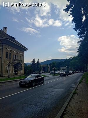[P39] strada Garii » foto by AncaGO
 - 
<span class="allrVoted glyphicon glyphicon-heart hidden" id="av1006044"></span>
<a class="m-l-10 hidden" id="sv1006044" onclick="voting_Foto_DelVot(,1006044,3677)" role="button">șterge vot <span class="glyphicon glyphicon-remove"></span></a>
<a id="v91006044" class=" c-red"  onclick="voting_Foto_SetVot(1006044)" role="button"><span class="glyphicon glyphicon-heart-empty"></span> <b>LIKE</b> = Votează poza</a> <img class="hidden"  id="f1006044W9" src="/imagini/loader.gif" border="0" /><span class="AjErrMes hidden" id="e1006044ErM"></span>