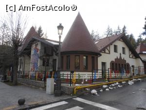 [P60] Sinaia - În oraș.  » foto by iulianic
 - 
<span class="allrVoted glyphicon glyphicon-heart hidden" id="av1039322"></span>
<a class="m-l-10 hidden" id="sv1039322" onclick="voting_Foto_DelVot(,1039322,3677)" role="button">șterge vot <span class="glyphicon glyphicon-remove"></span></a>
<a id="v91039322" class=" c-red"  onclick="voting_Foto_SetVot(1039322)" role="button"><span class="glyphicon glyphicon-heart-empty"></span> <b>LIKE</b> = Votează poza</a> <img class="hidden"  id="f1039322W9" src="/imagini/loader.gif" border="0" /><span class="AjErrMes hidden" id="e1039322ErM"></span>