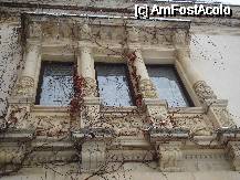 [P05] Castelul Peleş- detaliu fereastră, la exterior » foto by mirelopodu*
 - 
<span class="allrVoted glyphicon glyphicon-heart hidden" id="av57837"></span>
<a class="m-l-10 hidden" id="sv57837" onclick="voting_Foto_DelVot(,57837,3677)" role="button">șterge vot <span class="glyphicon glyphicon-remove"></span></a>
<a id="v957837" class=" c-red"  onclick="voting_Foto_SetVot(57837)" role="button"><span class="glyphicon glyphicon-heart-empty"></span> <b>LIKE</b> = Votează poza</a> <img class="hidden"  id="f57837W9" src="/imagini/loader.gif" border="0" /><span class="AjErrMes hidden" id="e57837ErM"></span>