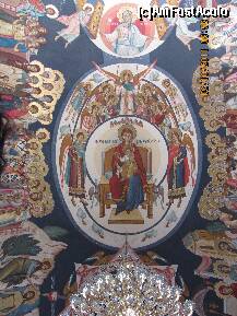 [P23] tavanul. cata maiestrie si daruire poate sa fi avut acel pictor cand a pictat cu atata migala, cu capul dat pe spate ceea ce vedeti aici ? » foto by a.sr*
 - 
<span class="allrVoted glyphicon glyphicon-heart hidden" id="av269721"></span>
<a class="m-l-10 hidden" id="sv269721" onclick="voting_Foto_DelVot(,269721,3678)" role="button">șterge vot <span class="glyphicon glyphicon-remove"></span></a>
<a id="v9269721" class=" c-red"  onclick="voting_Foto_SetVot(269721)" role="button"><span class="glyphicon glyphicon-heart-empty"></span> <b>LIKE</b> = Votează poza</a> <img class="hidden"  id="f269721W9" src="/imagini/loader.gif" border="0" /><span class="AjErrMes hidden" id="e269721ErM"></span>