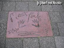 [P02] Walk of Fame de Rotterdam, între hotel și Muzeul Maritim » foto by Larissa
 - 
<span class="allrVoted glyphicon glyphicon-heart hidden" id="av273204"></span>
<a class="m-l-10 hidden" id="sv273204" onclick="voting_Foto_DelVot(,273204,3679)" role="button">șterge vot <span class="glyphicon glyphicon-remove"></span></a>
<a id="v9273204" class=" c-red"  onclick="voting_Foto_SetVot(273204)" role="button"><span class="glyphicon glyphicon-heart-empty"></span> <b>LIKE</b> = Votează poza</a> <img class="hidden"  id="f273204W9" src="/imagini/loader.gif" border="0" /><span class="AjErrMes hidden" id="e273204ErM"></span>