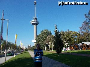 [P12] Euromast, turnul orasului » foto by marius gaudi*
 - 
<span class="allrVoted glyphicon glyphicon-heart hidden" id="av684771"></span>
<a class="m-l-10 hidden" id="sv684771" onclick="voting_Foto_DelVot(,684771,3679)" role="button">șterge vot <span class="glyphicon glyphicon-remove"></span></a>
<a id="v9684771" class=" c-red"  onclick="voting_Foto_SetVot(684771)" role="button"><span class="glyphicon glyphicon-heart-empty"></span> <b>LIKE</b> = Votează poza</a> <img class="hidden"  id="f684771W9" src="/imagini/loader.gif" border="0" /><span class="AjErrMes hidden" id="e684771ErM"></span>